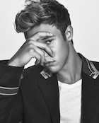 Cameron Dallas : cameron-dallas-1472407921.jpg