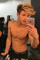 Cameron Dallas : cameron-dallas-1472596784.jpg