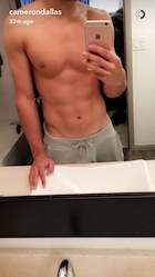 Cameron Dallas : cameron-dallas-1472596790.jpg