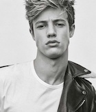 Cameron Dallas : cameron-dallas-1481487841.jpg