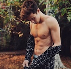 Cameron Dallas : cameron-dallas-1481763241.jpg