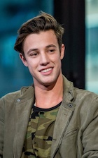 Cameron Dallas : cameron-dallas-1483650721.jpg