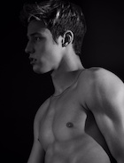 Cameron Dallas : cameron-dallas-1486313297.jpg