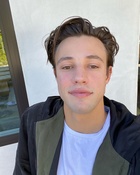 Cameron Dallas : cameron-dallas-1571988241.jpg