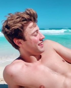 Cameron Dallas : cameron-dallas-1583256789.jpg