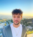 Cameron Dallas : cameron-dallas-1606809241.jpg