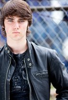 Cameron Bright : cameron_bright_1251873362.jpg