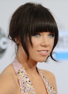 Carly Rae Jepsen : carly-rae-jepsen-1448850641.jpg