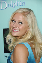 Carly Schroeder : carly-schroeder-1405701632.jpg