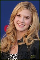 Caroline Sunshine : caroline-sunshine-1322517484.jpg