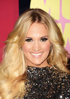 Carrie Underwood : carrie-underwood-1339030590.jpg