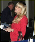 Carrie Underwood : carrie_underwood_1207757118.jpg