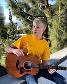 Carson Lueders : carson-lueders-1525114914.jpg