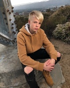 Carson Lueders : carson-lueders-1530578085.jpg