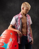 Carson Lueders : carson-lueders-1530825290.jpg