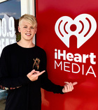 Carson Lueders : carson-lueders-1536801776.jpg