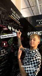 Carson Lueders : carson-lueders-1537643903.jpg