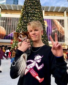 Carson Lueders : carson-lueders-1543862231.jpg