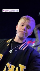 Carson Lueders : carson-lueders-1546541013.jpg