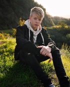 Carson Lueders : carson-lueders-1549574597.jpg