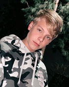 Carson Lueders : carson-lueders-1550782215.jpg