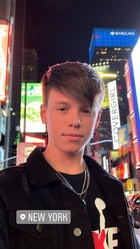 Carson Lueders : carson-lueders-1568911249.jpg