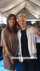 Carson Lueders : carson-lueders-1571410927.jpg