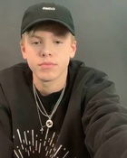 Carson Lueders : carson-lueders-1574622180.jpg