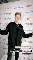 Carson Lueders : carson-lueders-1575662207.jpg