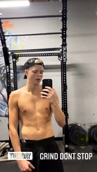 Carson Lueders : carson-lueders-1612910187.jpg