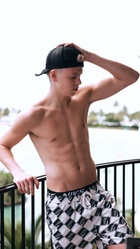 Carson Lueders : carson-lueders-1615773062.jpg