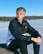 Carson Lueders : carson-lueders-1644870249.jpg