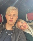 Carson Lueders : carson-lueders-1656275773.jpg