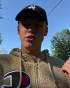 Carson Lueders : carson-lueders-1656450182.jpg