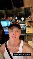 Carson Lueders : carson-lueders-1662997516.jpg