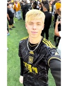 Carson Lueders : carson-lueders-1676751986.jpg