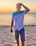 Carson Lueders : carson-lueders-1714950537.jpg