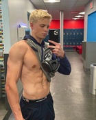 Carson Lueders : carson-lueders-1722025798.jpg