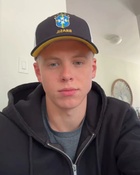 Carson Lueders : carson-lueders-1722025805.jpg