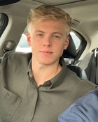 Carson Lueders : carson-lueders-1728940679.jpg