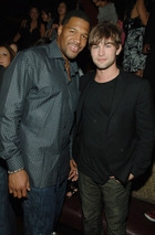 Chace Crawford : chacecrawford_1204942921.jpg