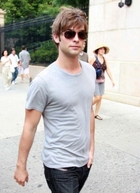 Chace Crawford : chacecrawford_1220123431.jpg