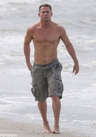 Channing Tatum : channing-tatum-1567174083.jpg