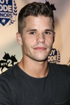 Charles & Max Carver : charles--max-carver-1395737202.jpg