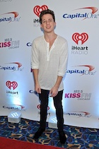 Charlie Puth : charlie-puth-1450389601.jpg