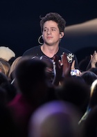 Charlie Puth : charlie-puth-1470021481.jpg