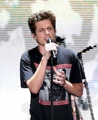 Charlie Puth : charlie-puth-1470022201.jpg