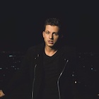 Charlie Puth : charlie-puth-1492816321.jpg