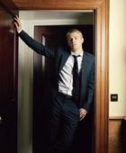 Charlie Hunnam : charlie-hunnam-1329516156.jpg