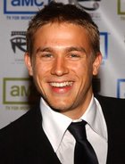 Charlie Hunnam : charlie-hunnam-1334073042.jpg